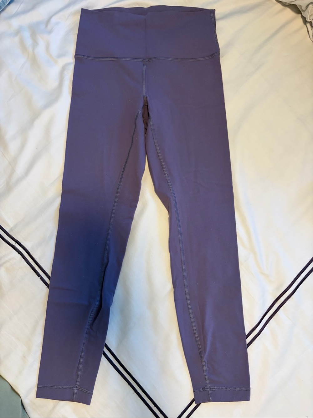lululemon athletica purple leggings